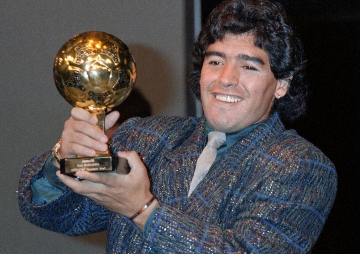 Pallone d’oro vinto da Maradona nel 1986