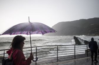 Monterosso, Liguria, raffiche di vento fino a 100 km / h sulla costa e 150 km / h in montagna, e un totale di precipitazioni in pochi giorni equivalenti alle piogge di diversi mesi. &nbsp;