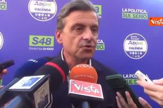 Calenda chiude campagna per Europee a Napoli: "Per noi conta solo qualità dei candidati"