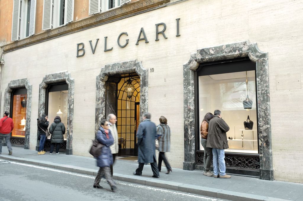 Maxi furto da 500 mila euro da Bulgari in Via Condotti