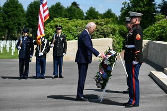 Joe Biden al cimitero dei soldato americani morti nella Grande Guerra in Francia