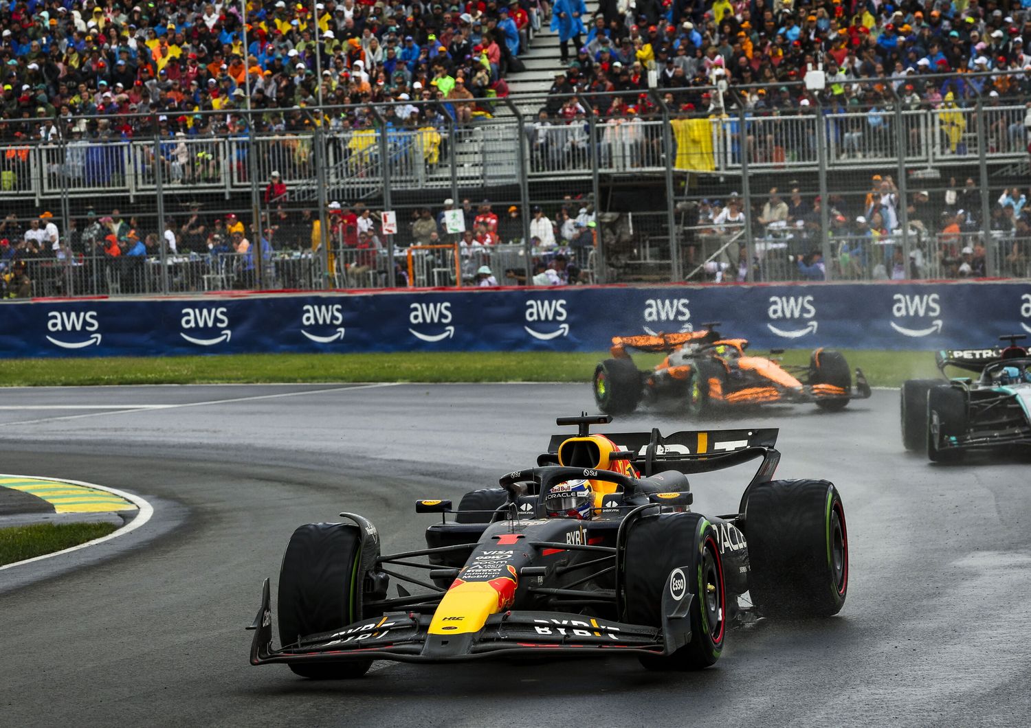 verstappen vince gp canada fuori ferrari