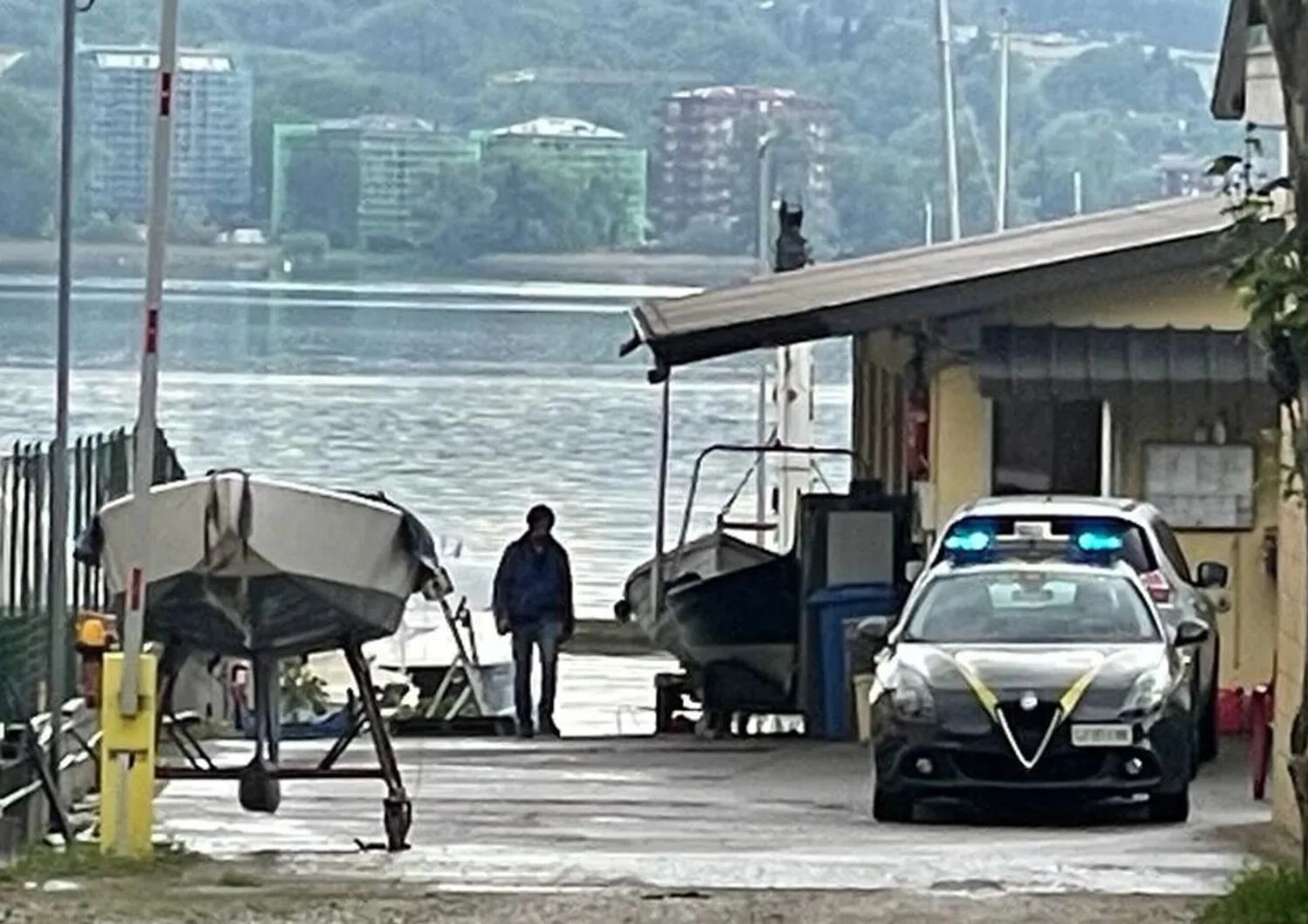 Il cantiere da cui è partita la barca affondata nel Lago Maggiore