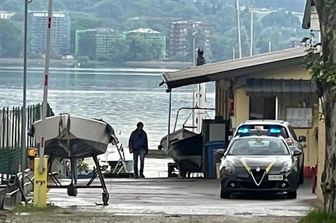 Il cantiere da cui è partita la barca affondata nel Lago Maggiore