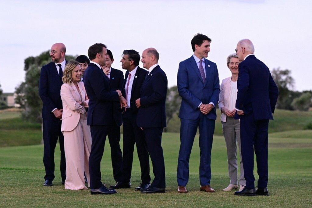Look dei leader al G7