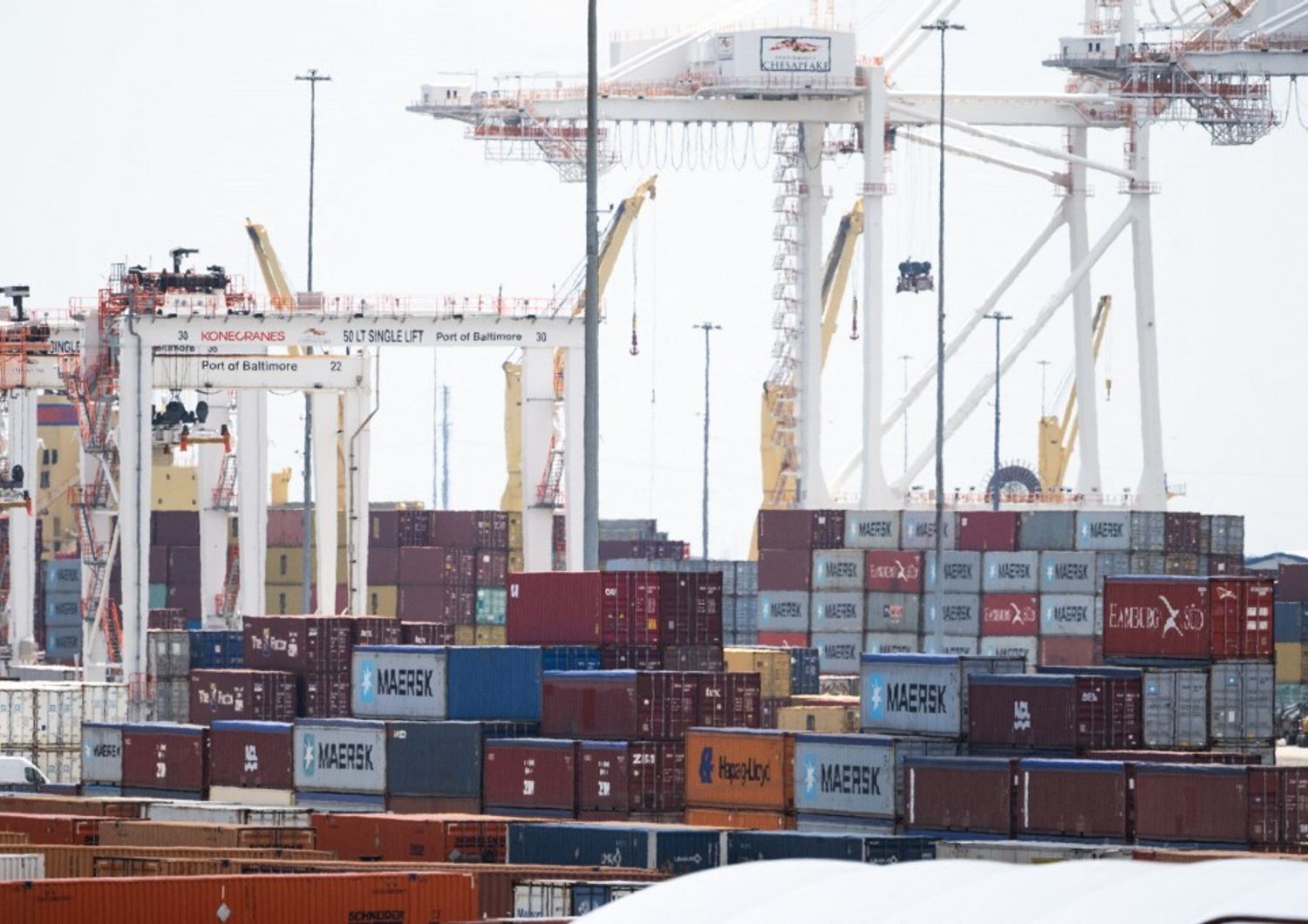 Container nel porto di Baltimora