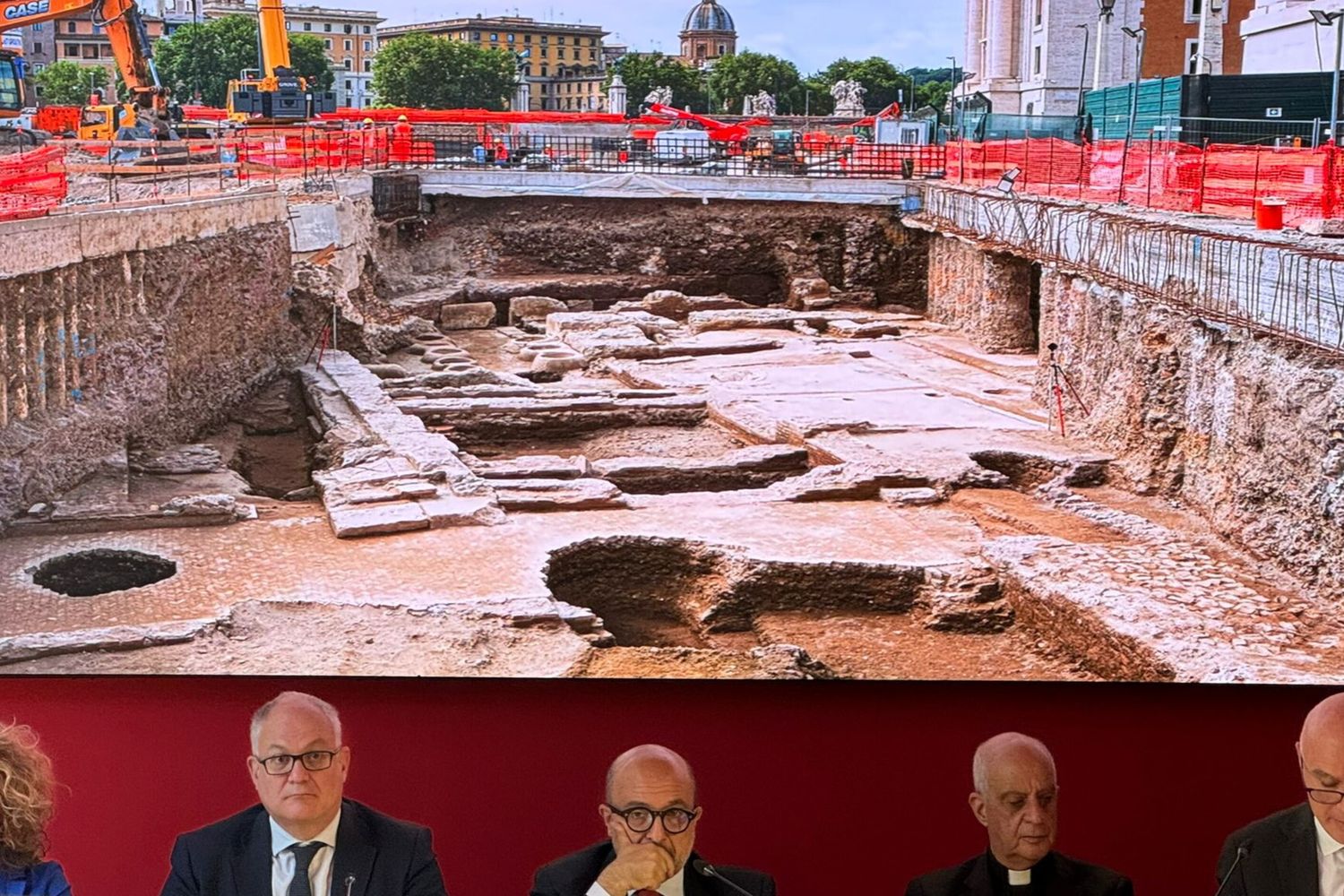 La fullonica romana emersa dagli scavi giubilari di Piazza Pia, in zona Vaticano