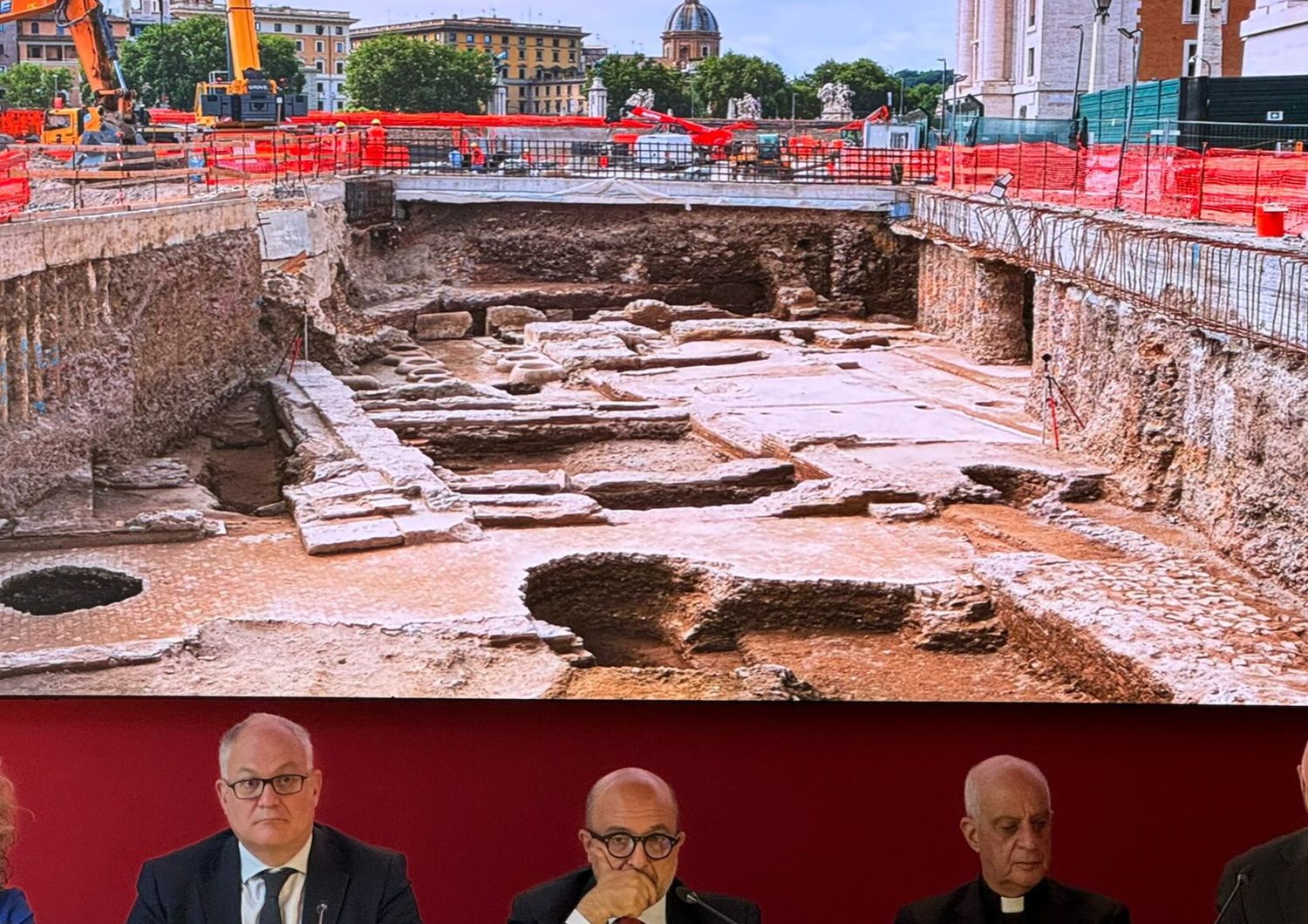 La fullonica romana emersa dagli scavi giubilari di Piazza Pia, in zona Vaticano