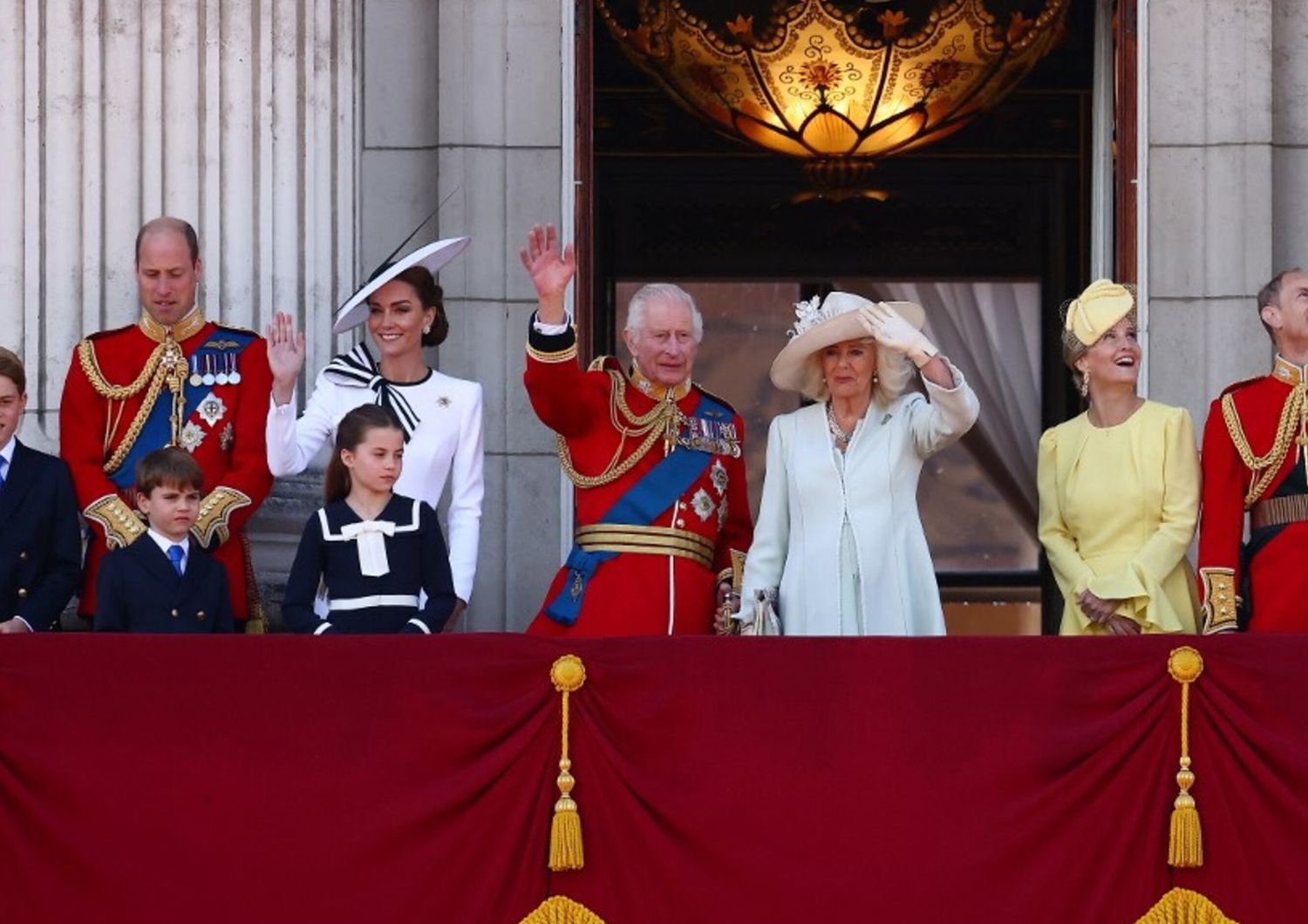 La famiglia reale al Trooping the Colour