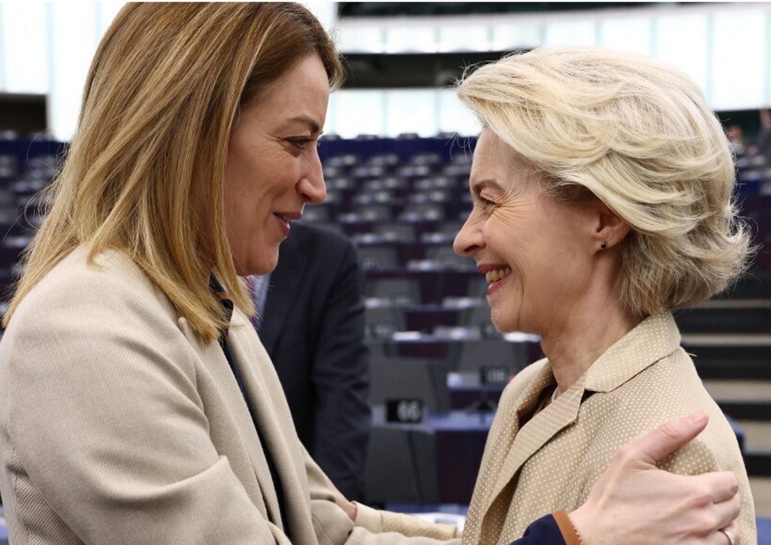 Roberta Metsola e Ursula von der Leyen