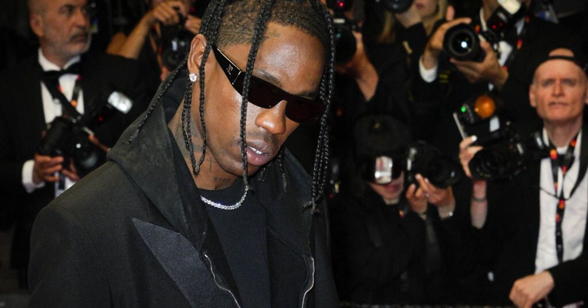 Il rapper Travis Scott arrestato per ubriachezza molesta