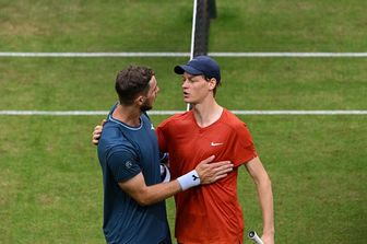 tennis halle sinner semifinale struff ko