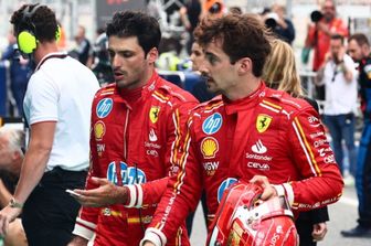 Carlos Sainz e Charles Leclerc