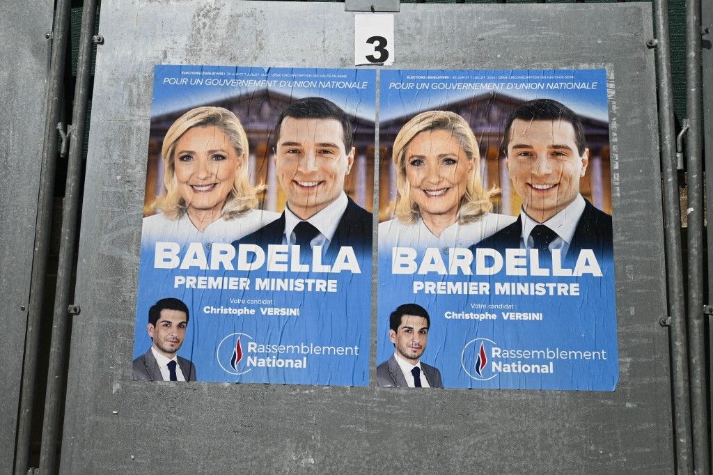 Santini elettorali Le Pen-Bardella