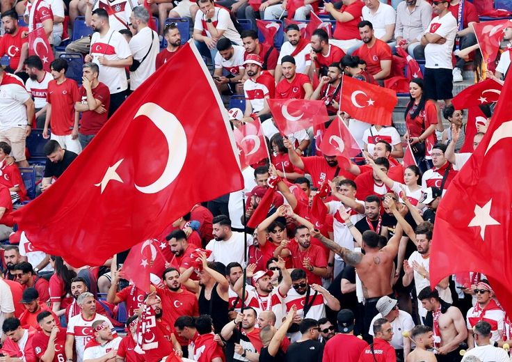 Tifosi turchi a Euro 2024