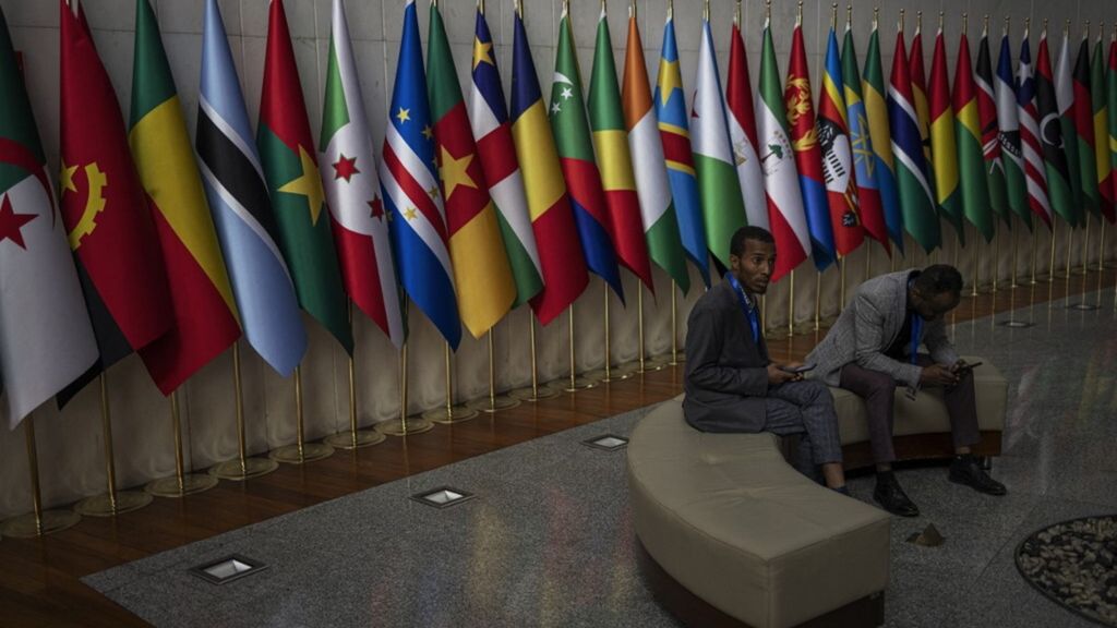 Les drapeaux des Etats membres de l'Union africaine, siège de l'UA, Addis Abeba