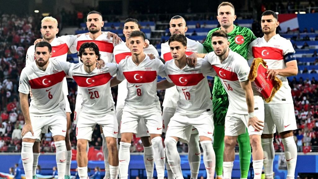 La Turchia in formazione tipo prima del match contro l'Austria