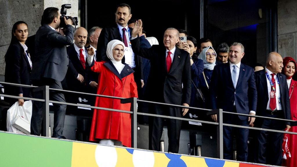 Il presidente turco Erdogan in tribuna a Berlino per Turchia-Olanda ad Euro2024