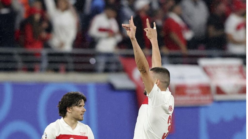 L'esultanza di Demiral punita dall'Uefa con due giornate di squalifica