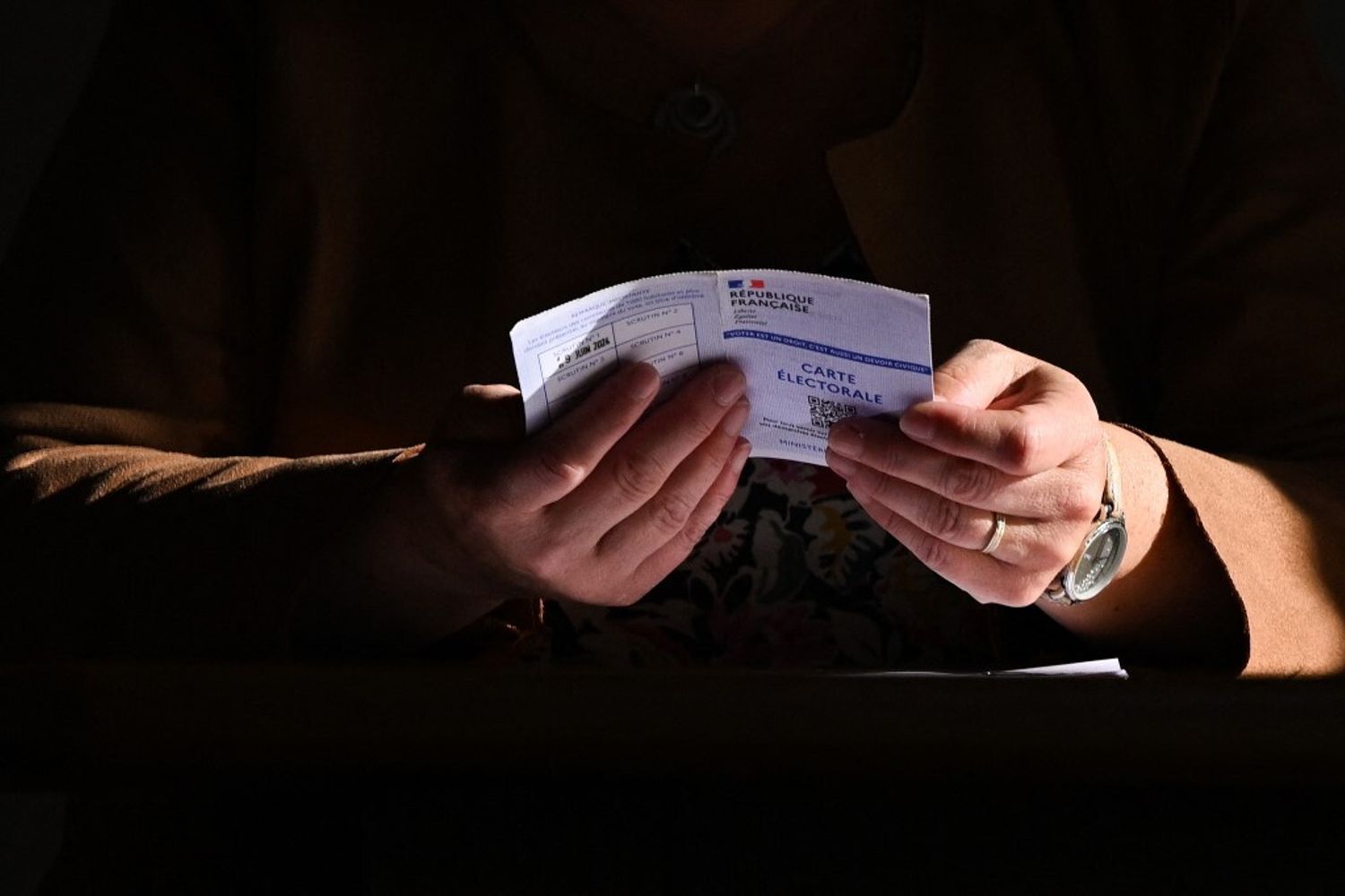 Tessera elettorale in Francia