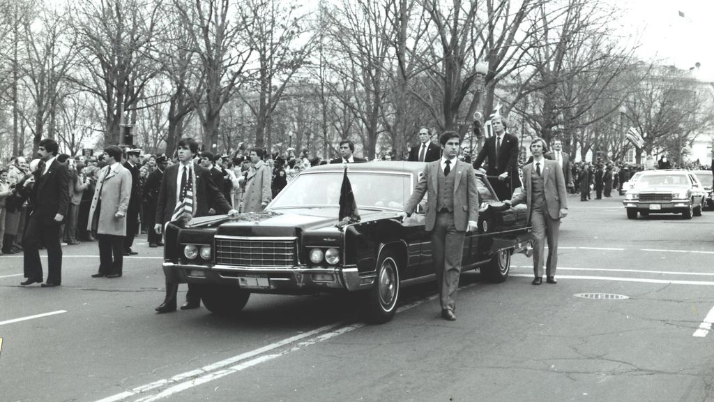 L'auto di Ronald Reagan e gli agenti speciali