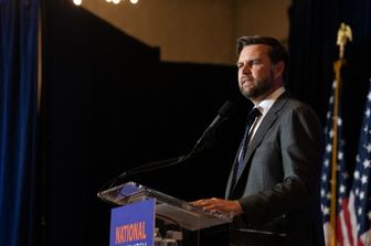 Il senatore J.D. Vance