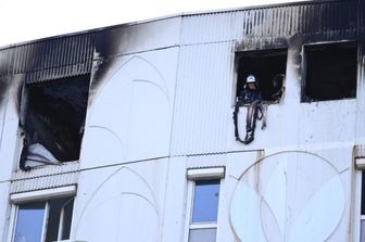 Incendio in condominio, Nizza