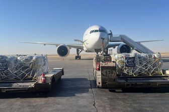 Le vol de la Coopération italienne a atterri à Amman  avec à bord 60 tonnes d'aides humanitaires pour Gaza