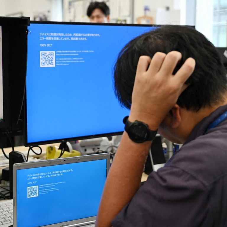 blocco microsoft impazza hashtag blueescreen windows