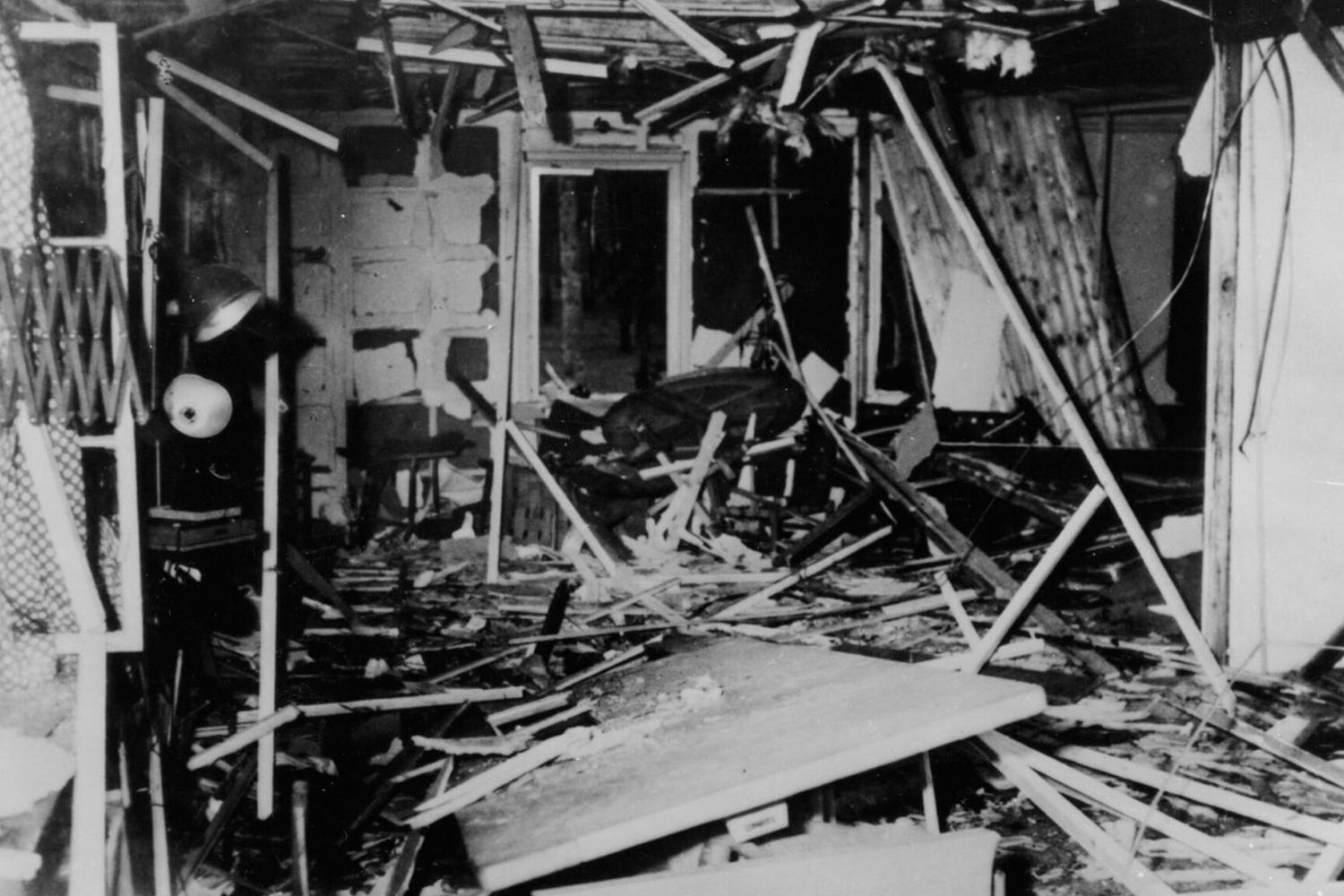 La Tana del Lupo dopo l'attentato