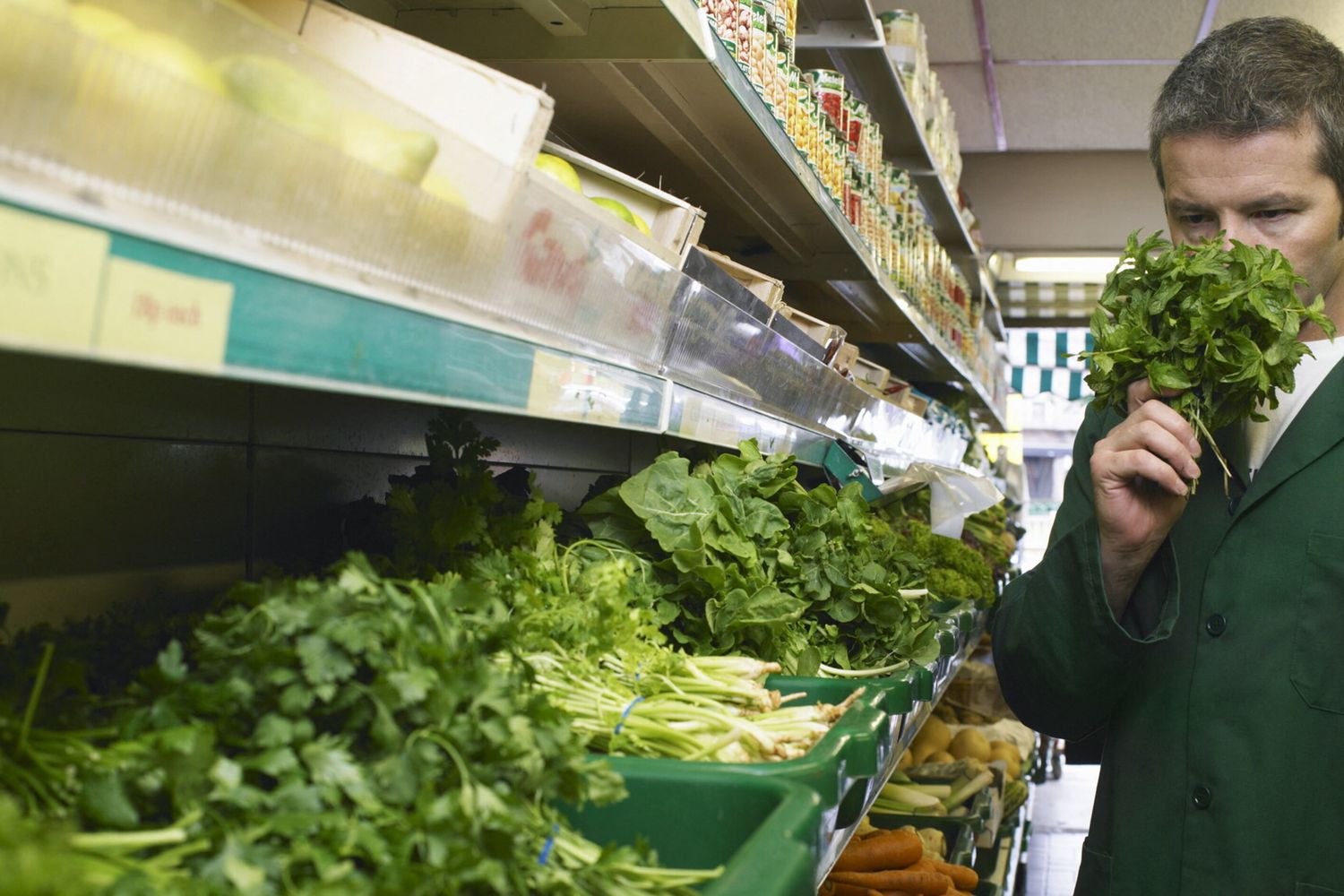 Un negozio di generi alimentari a Londra