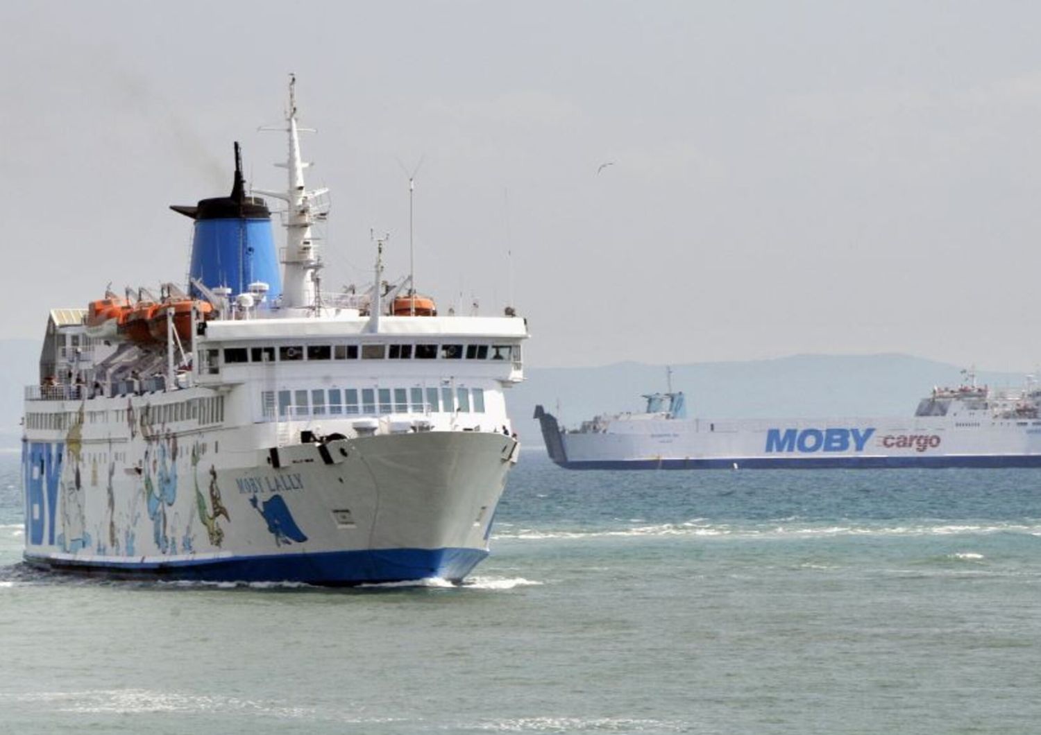 Ennesima avaria sulla nave della linea Sardegna-Corsica. Monta la protesta