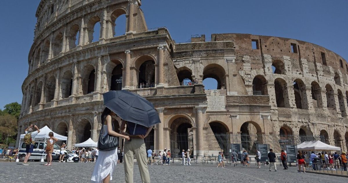 Allerta caldo nel weekend, massime 10 gradi sopra media