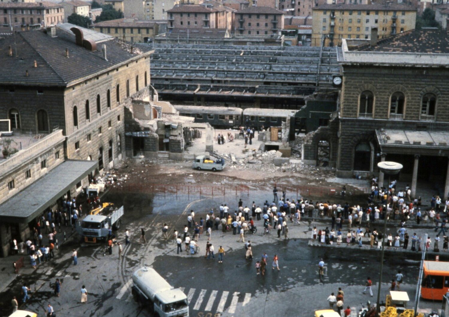 Strage stazione di Bologna 1980