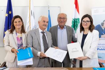 Visite à l'école publique d'Aramoun des autorités libanaises, italiennes et Unicef