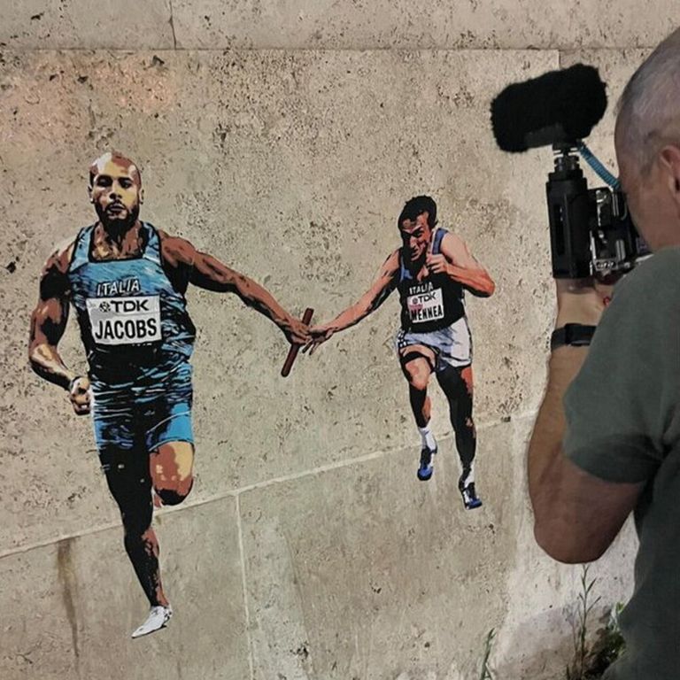 parigi 2024 mennea e jacobs in un murales di harry greb