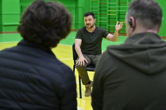 Giornalisti di AFP intervistano Zelensky