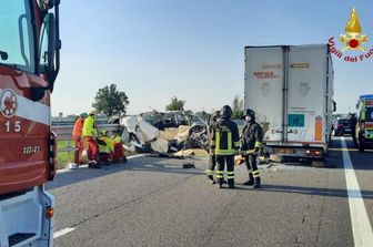 Immagini incidente sulla A1, morte 5 persone per tamponamento&nbsp;