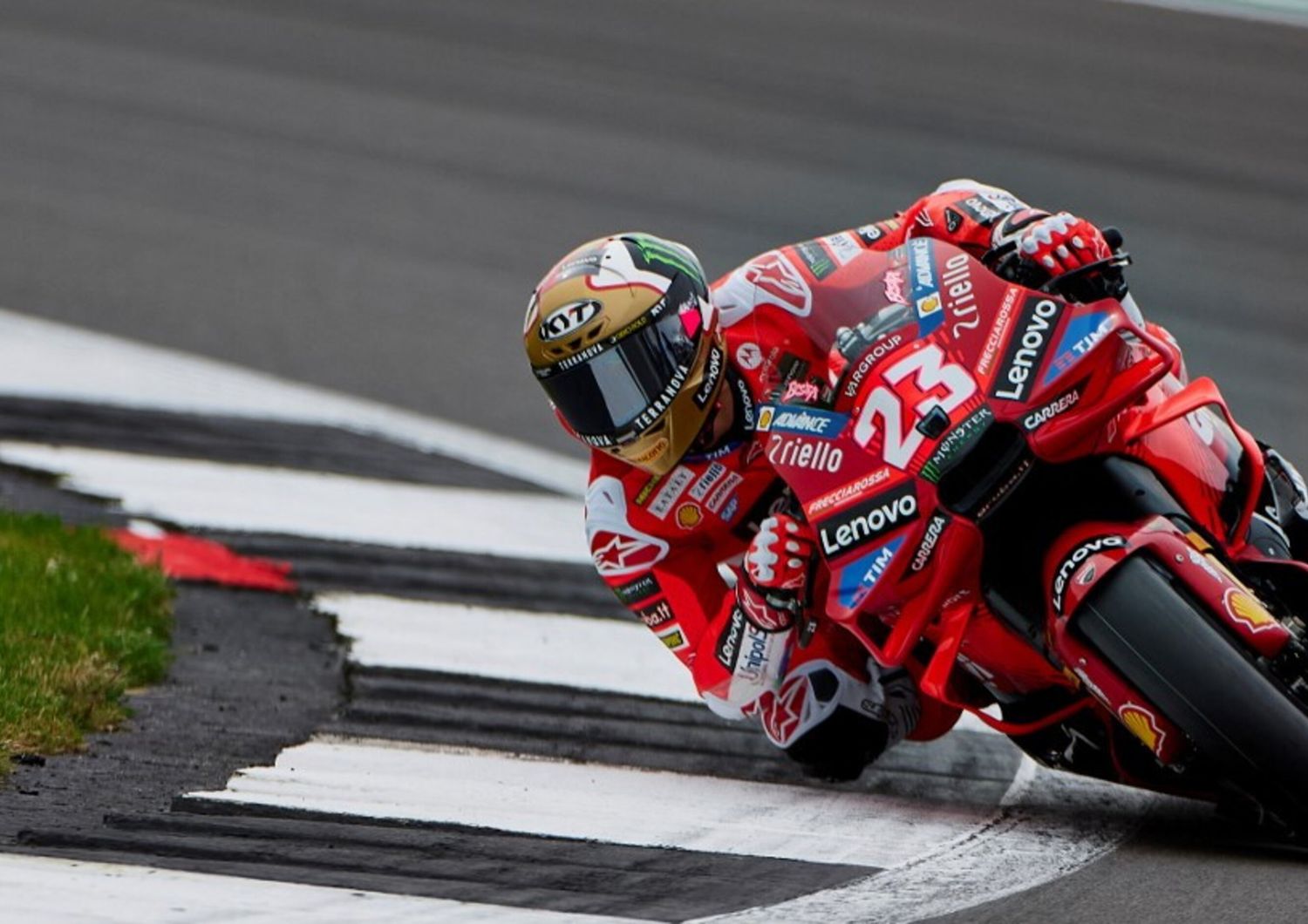 Enea Bastianini sul circuito di Silverstone