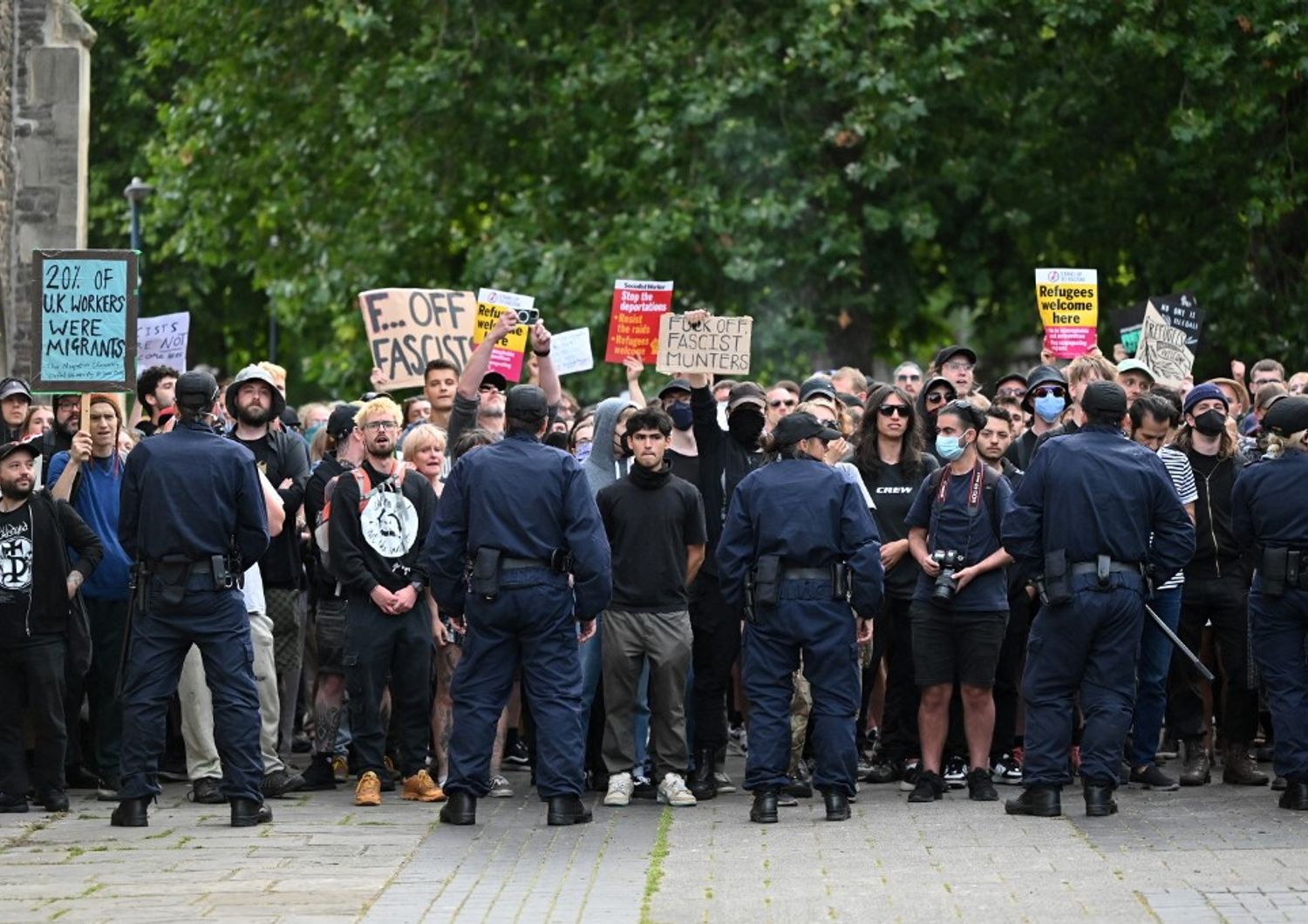 Proteste contro l’estrema destra a Londra