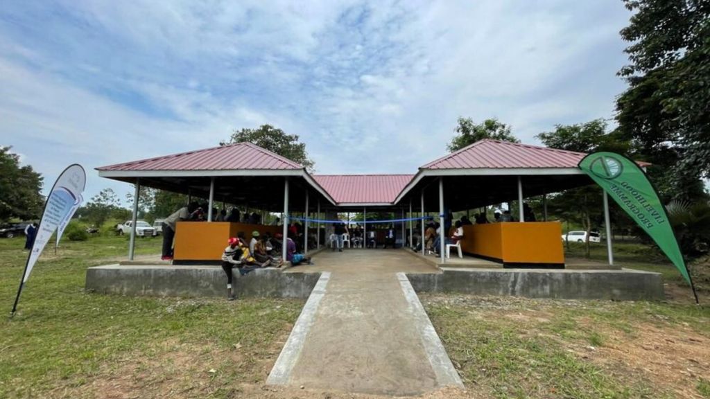 Le nouveau marché près du camp de réfugiés de Magburu, dans le nord de l'Ouganda, sera accessible à la population locale aussi.