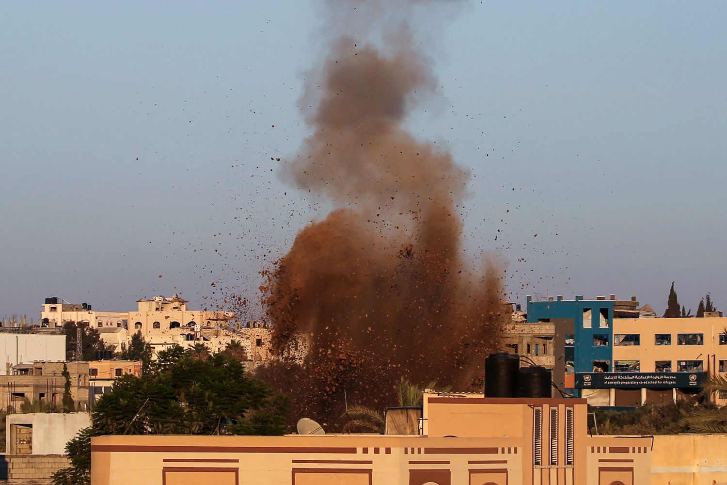 Un bombardamento su Gaza