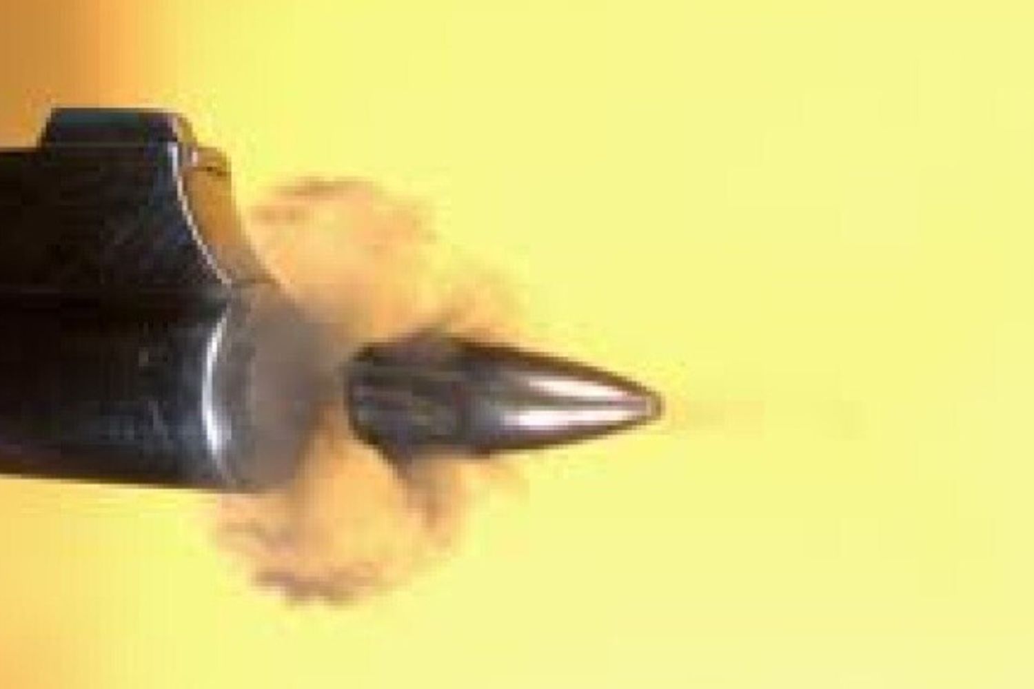 pistola sparo spari sparatoria (foto mediamanager)