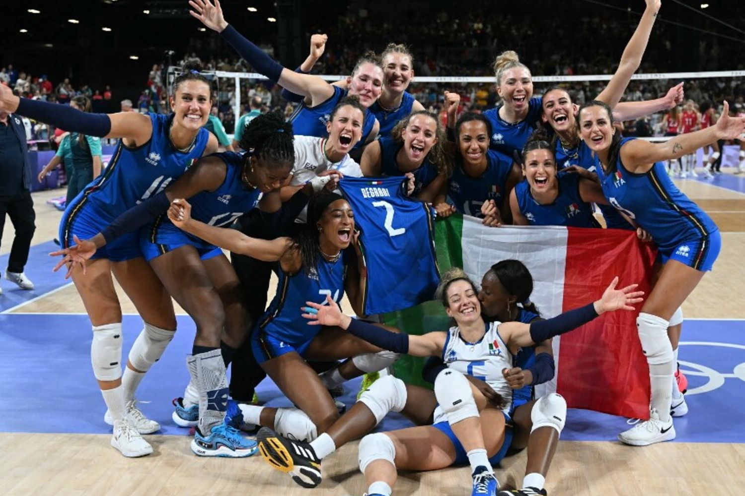 Le ragazze del volley azzurro che hanno battuto gli Usa 3-0