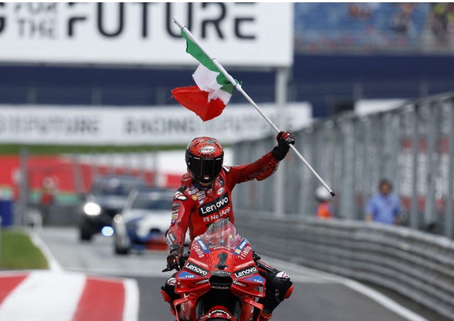 moto gp in austria bagnaia vince e torna in vetta