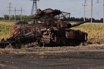 kiev colpisce ponte kursk mosca negoziato