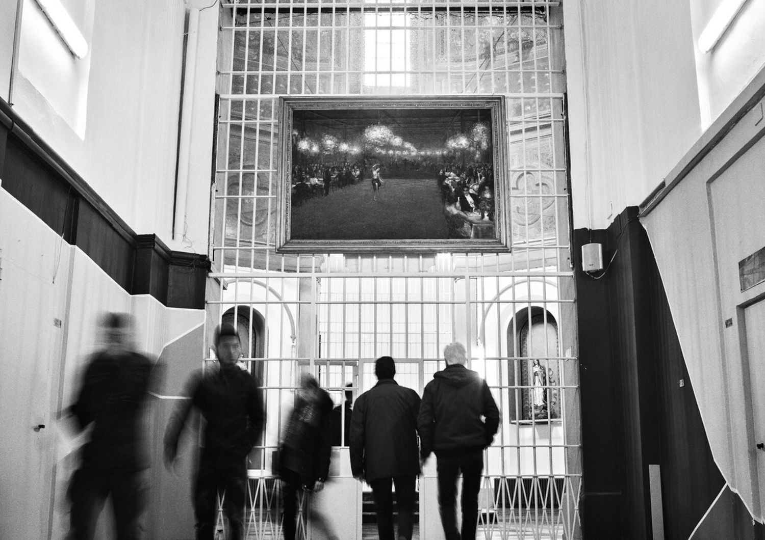 il dipinto &ldquo;Il Tabarin&rdquo;, parte della mostra &ldquo;Gianni Maimeri: la musica dipinta&rdquo; allestita all&rsquo;interno del carcere di San Vittore.&nbsp;