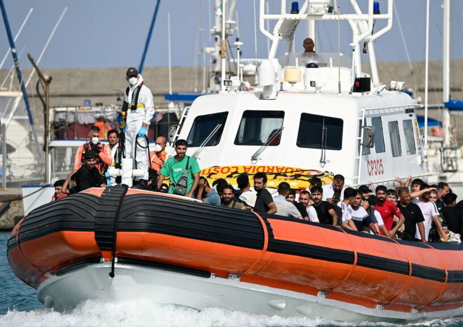 sbarchi riprendono a lampedusa