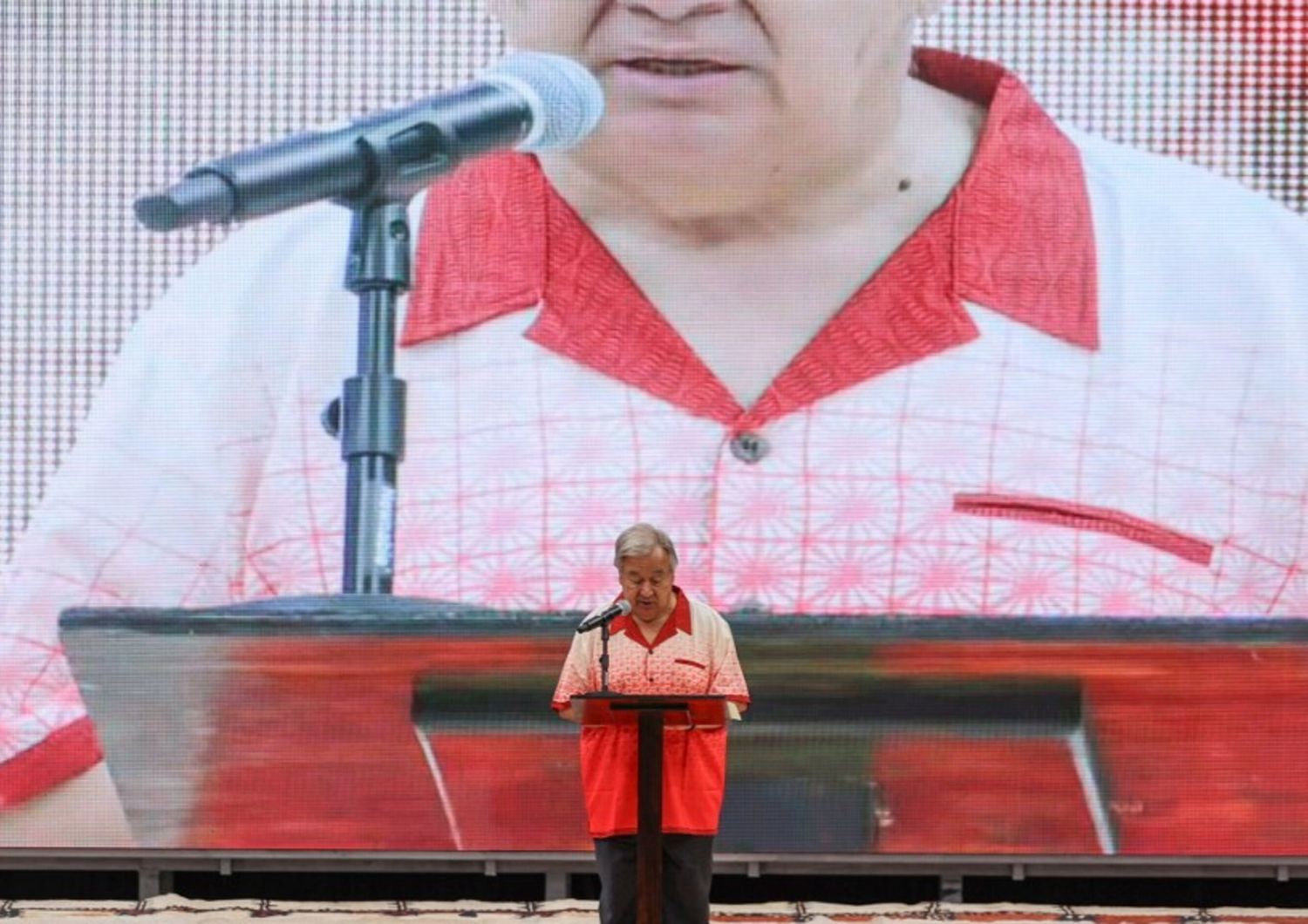 Antonio Guterres al forum di Tonga