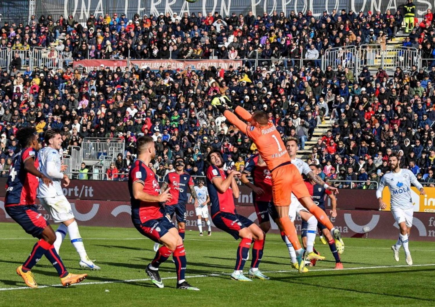 calcio cagliari como pareggio reti piccolo cutrone